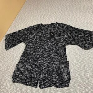 Vertigo black & white knit cardigan #knitwear #cardigan women small. SKU934